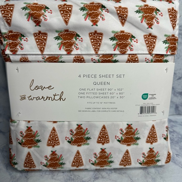 Christmas Gingerbread Tree Queen Sheet Set - Picture 2 of 3
